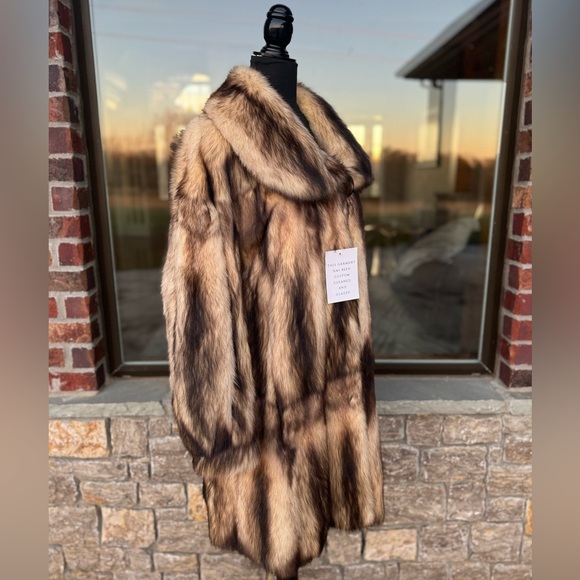 L/XL RARE German Sable Fitch Fur Swing Coat Maximilian Furs Modern Genuine Fur - Picture 8 of 14